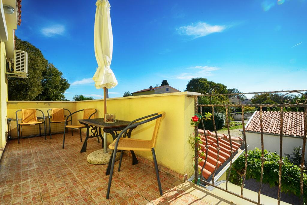 Sonja Vacation House Porec Exterior photo